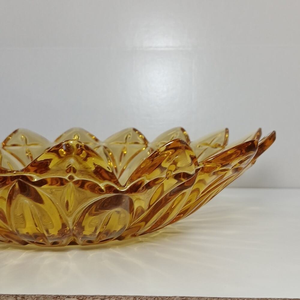 Vintage Federal Glass Flower Sunflower Petal Bowl Large Yellow Amber - Picture 16 of 16